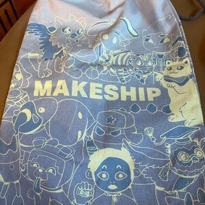 Makeship dustcover bag